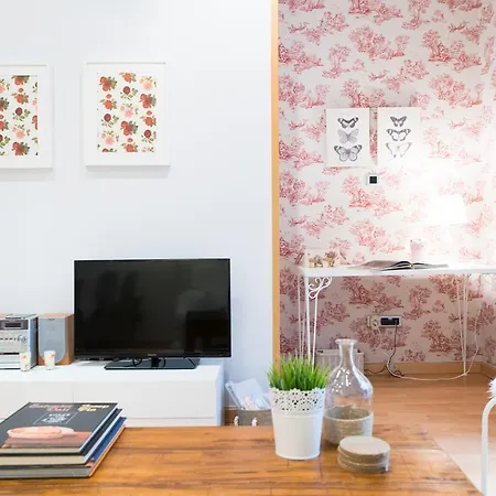 Apartment Sweet *